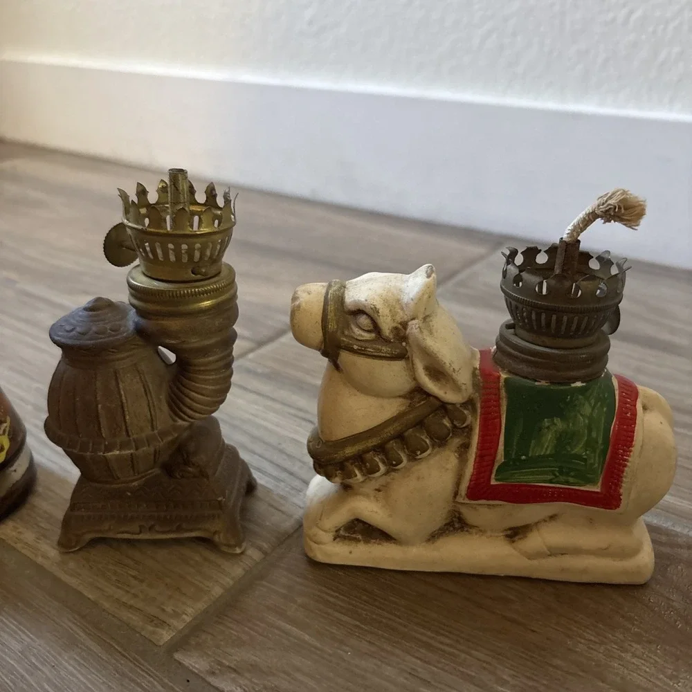 Vintage Miniature Oil Lamp Lot of 4 glass brass Camel Bay Leaf Syrup Oven
